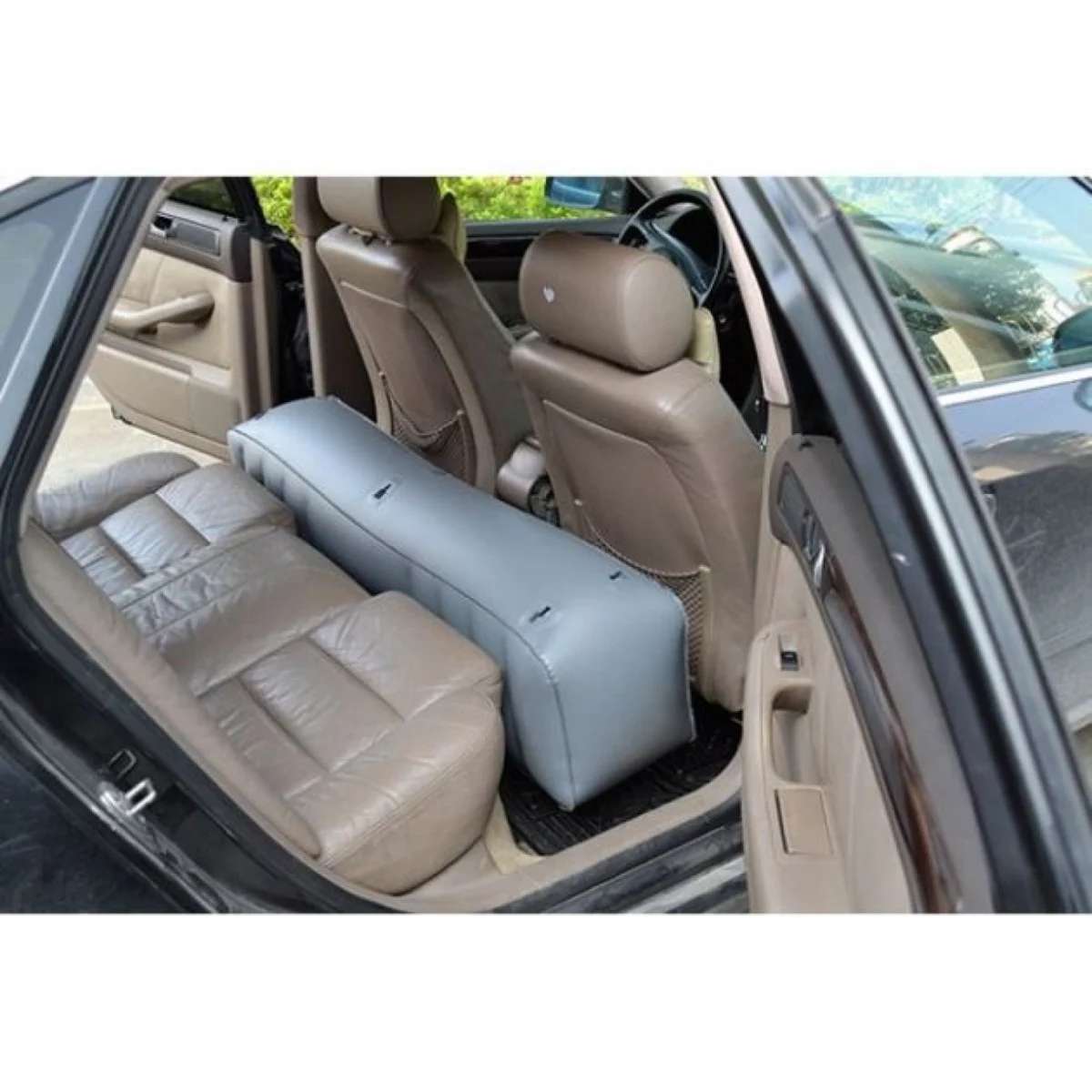 Φουσκωτό Στρώμα Αυτοκινήτου με Τρόμπα 12V Και Κιτ Επισκευής για το Πίσω Κάθισμα -