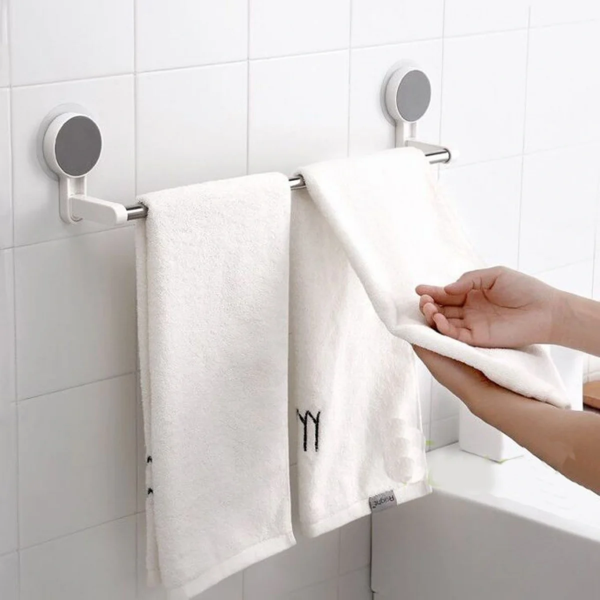 Πετσετοκρεμάστρα με Βεντούζες για το Μπάνιο και την Κουζίνα JS185015