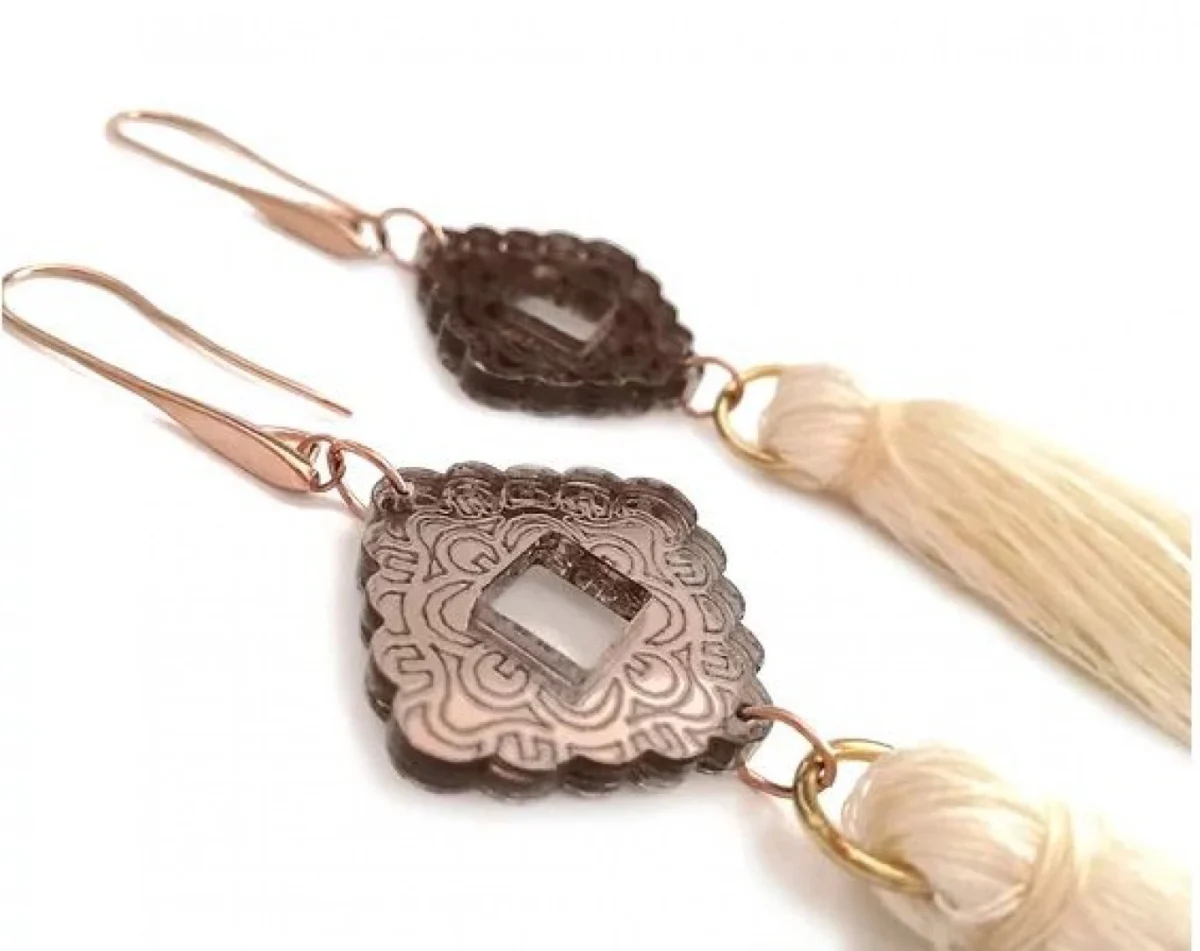 Κρεμαστά Σκουλαρίκια Bohemian από Μαύρο - Χρυσό από Plexiglass με Επαργυρωμένα Μεταλλικά Στοιχεία