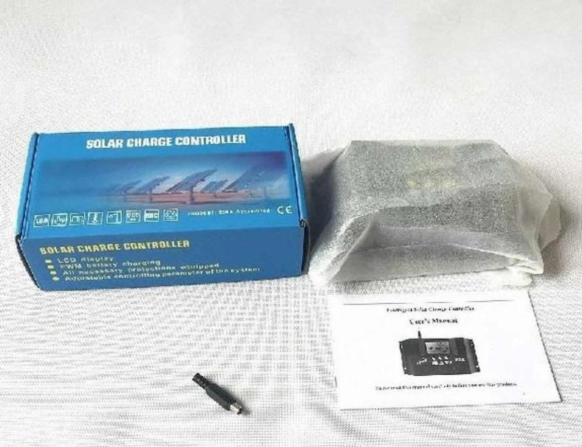 Ρυθμιστής Φόρτισης Μπαταριών για Φωτοβολταϊκά Συστήματα 30A PWM 12V/24V Heavy Duty με οθόνη LCD