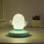 ΕΕπαναφορτιζόμενο Διακοσμητικό Φωτιστικό Νυχτός LED σε Σχήμα Κάκτου από Σιλικόνη με Τρία Επίπεδα Έντασης Φωτισμού 10x10x13cm