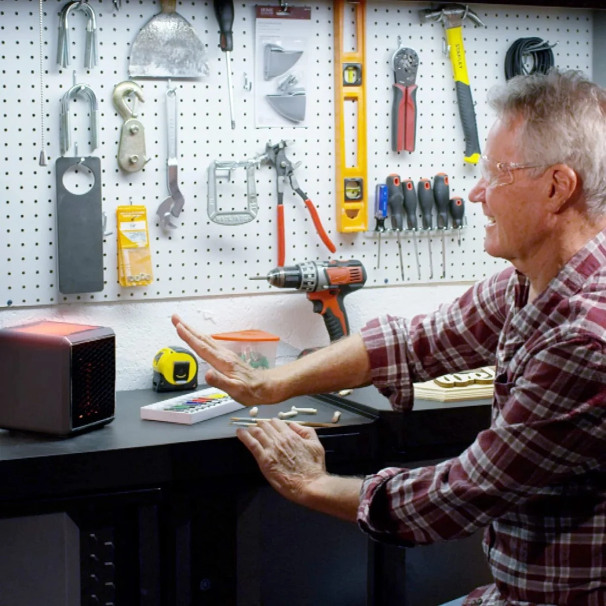 Μίνι Τζάκι Αερόθερμο 500Watt με Εφέ Φλόγας - Σόμπα Πρίζας με Θερμοστάτη, Χρονοδιακόπτη, LED Οθόνη & Τηλεχειριστήριο - Flame Heater ΟΕΜ