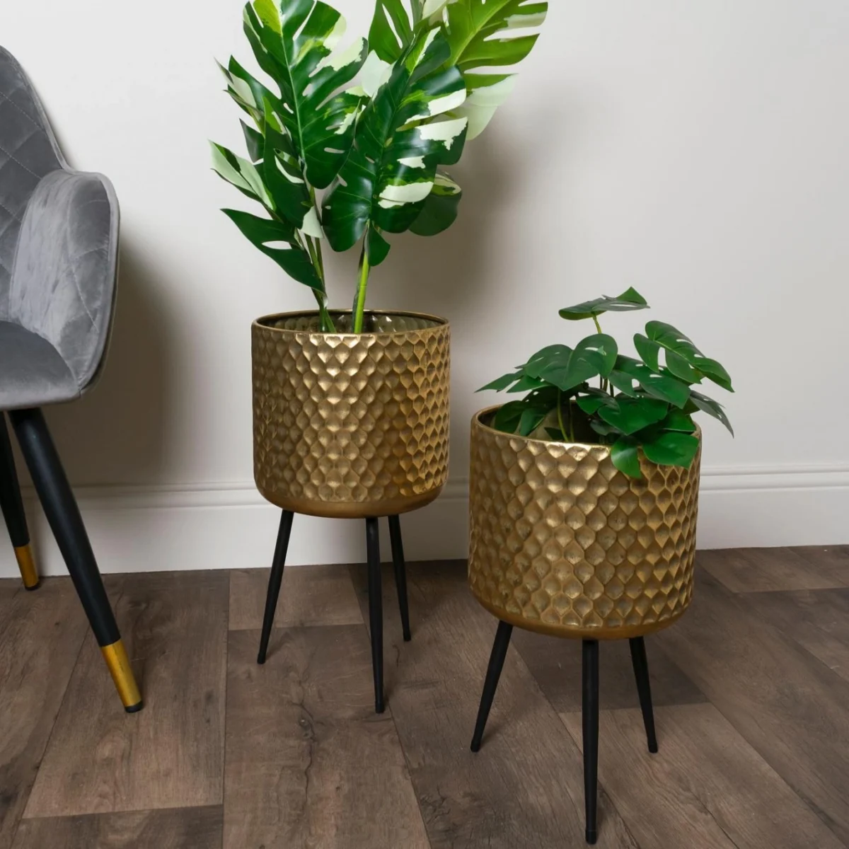 Σετ με 3 Μεταλλικές Διακοσμητικές Γλάστρες σε Χάλκινο Χρώμα - Bronze Decorative Pot