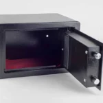 Εντοιχιζόμενο Χρηματοκιβώτιο Ξενοδοχείου – Σπιτιού με Ψηφιακό Κλείδωμα και Κλειδί 31x20x20cm XS-T-20 Μαύρο