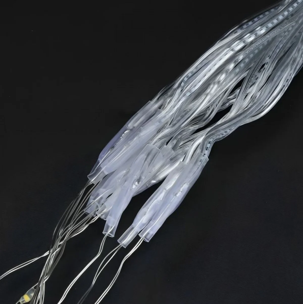 Κρεμαστά Διακοσμητικά LED Λαμπάκια Κουρτίνα - Γιρλάντα USB - 8 Λειτουργίες Φωτισμού & Τηλεχειριστήριο - Θερμό Λευκό Φως - 3x3m