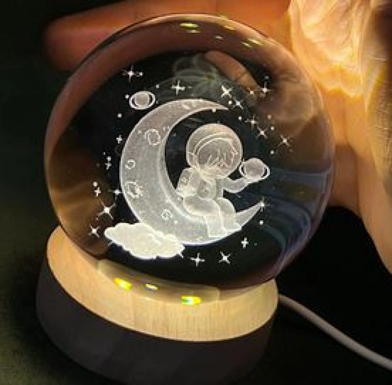 Φωτιστικό Κρυστάλλινη Σφαίρα Χαραγμένη Εσωτερικά με Λέιζερ - Τριαντάφυλλο - I Love You Φωτιστικό Κρυστάλλινη Σφαίρα Χαραγμένη Εσωτερικά με Λέιζερ - Τριαντάφυλλο - I Love You