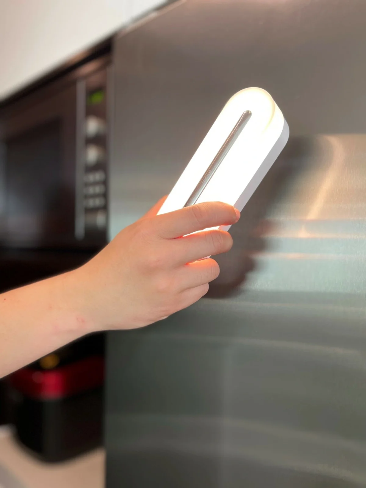 Επιτραπέζιο Φωτιστικό-Απολυμαντής Ασύρματη Βάση Φόρτισης Ti02