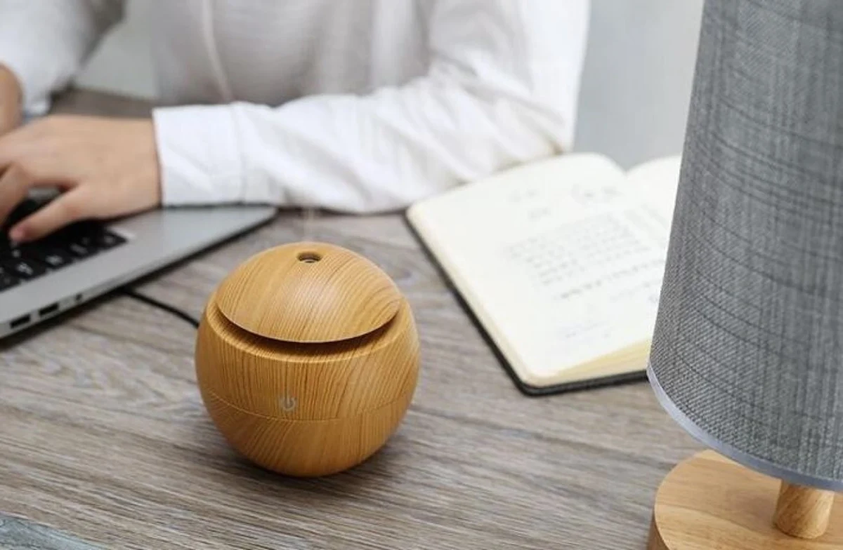 Υγραντήρας Υπερήχων & Συσκευή Αρωματοθεραπείας - Ultrasonic Diffuser HM-2285