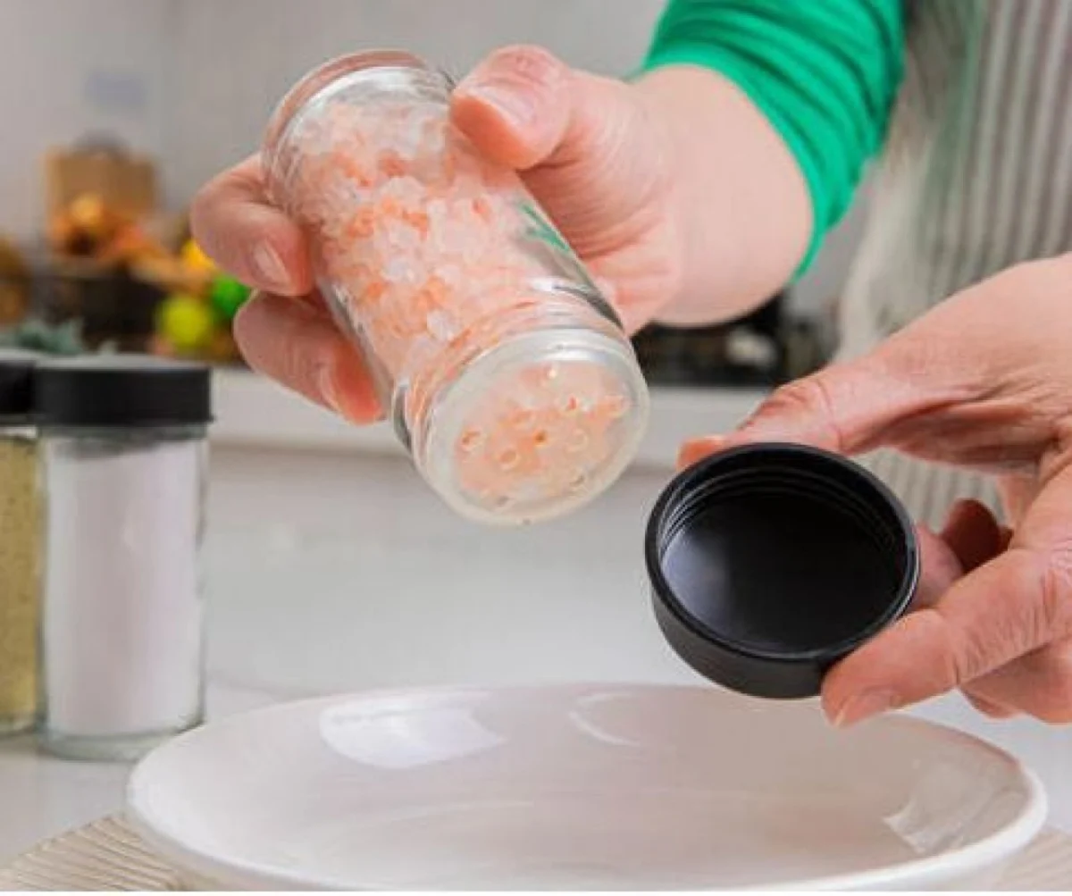 Σετ 6 Δοχεία Μπαχαρικών με Περιστρεφόμενη Βάση OT-108