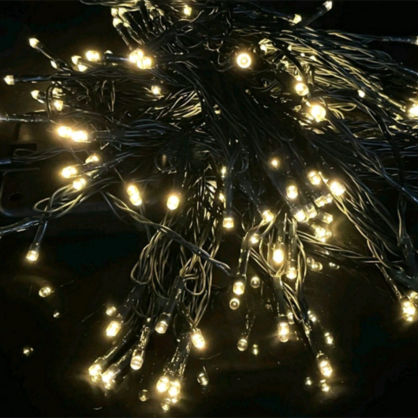 Ηλιακά Χριστουγεννιάτικα Λαμπάκια LED Εξωτερικού Χώρου (100 Λαμπάκια) με Φωτοβολταϊκό Πάνελ - 10m Θερμού Φωτισμού Ηλιακά Χριστουγεννιάτικα Λαμπάκια LED Εξωτερικού Χώρου (100 Λαμπάκια) με Φωτοβολταϊκό Πάνελ - 10m Θερμού Φωτισμού