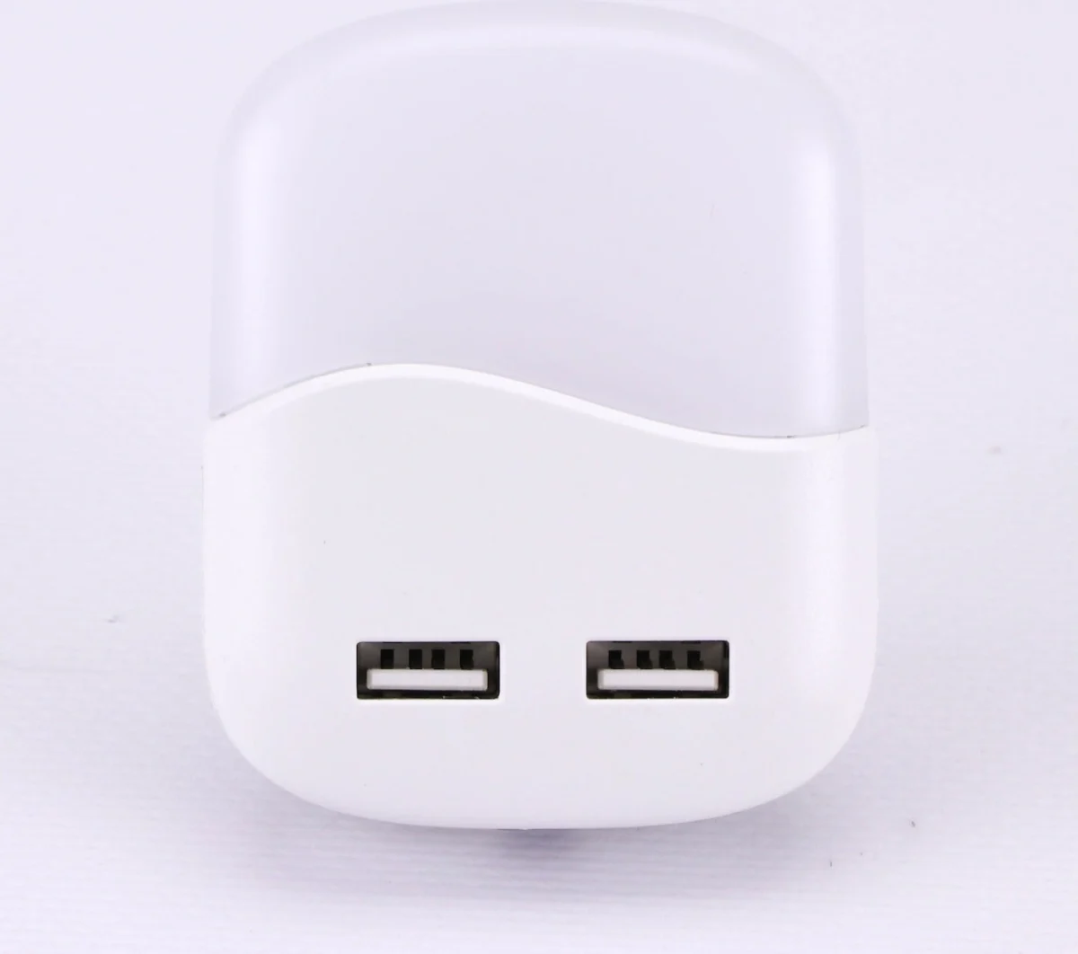 LED Φωτάκι Νυκτός Πρίζας με Αισθητήρα & 2 Θύρες USB Λευκό 4000K