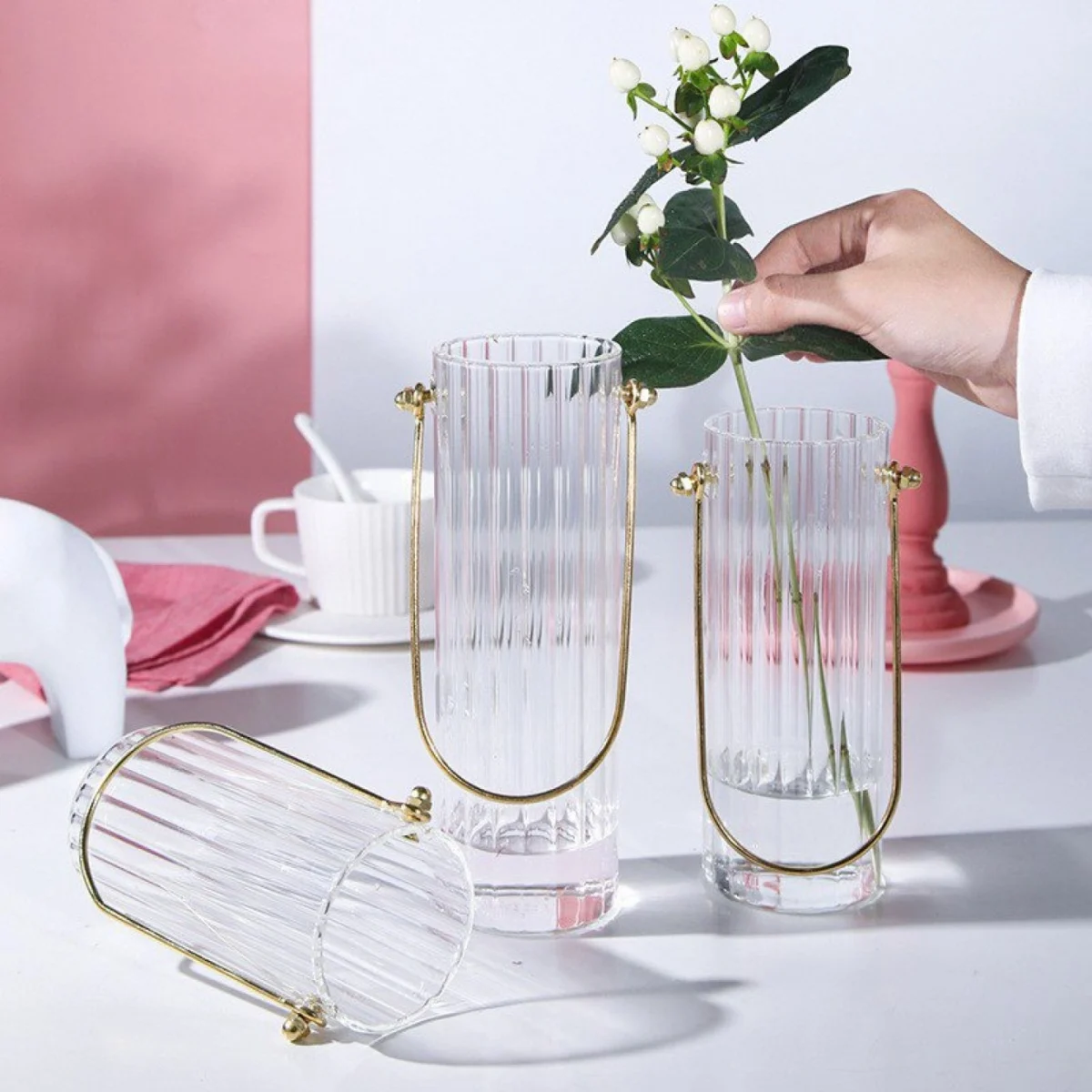 Γυάλινο Ανθοδοχείο - Διακοσμητικό Βάζο με Χρυσή Λαβή Dolce Short 6.5x6.5x14cm