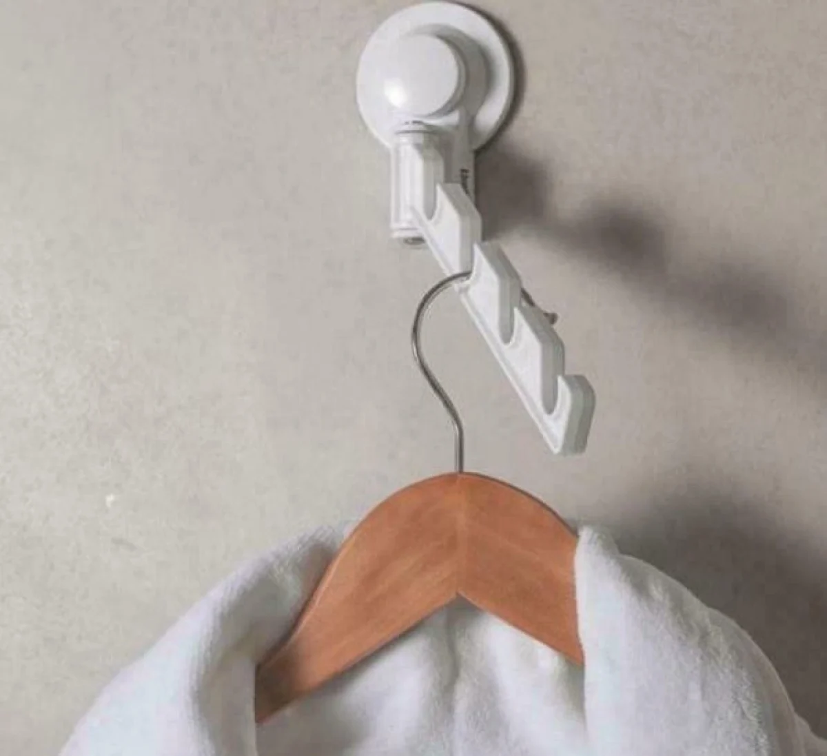 Πολλαπλή κρεμάστρα ρούχων τοίχου με βεντούζα BATHLUX 30120