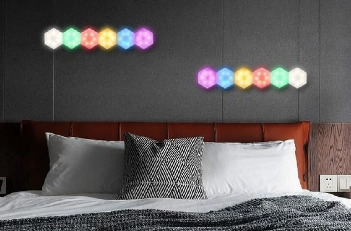 Hex On Εξαγωνικά Επιτοίχια Αυτοκόλλητα Φωτιστικά - Διακοσμητικά RGB LED Αφής με Τηλεχειριστήριο & Ρύθμιση Έντασης Φωτεινότητας 6τμχ.