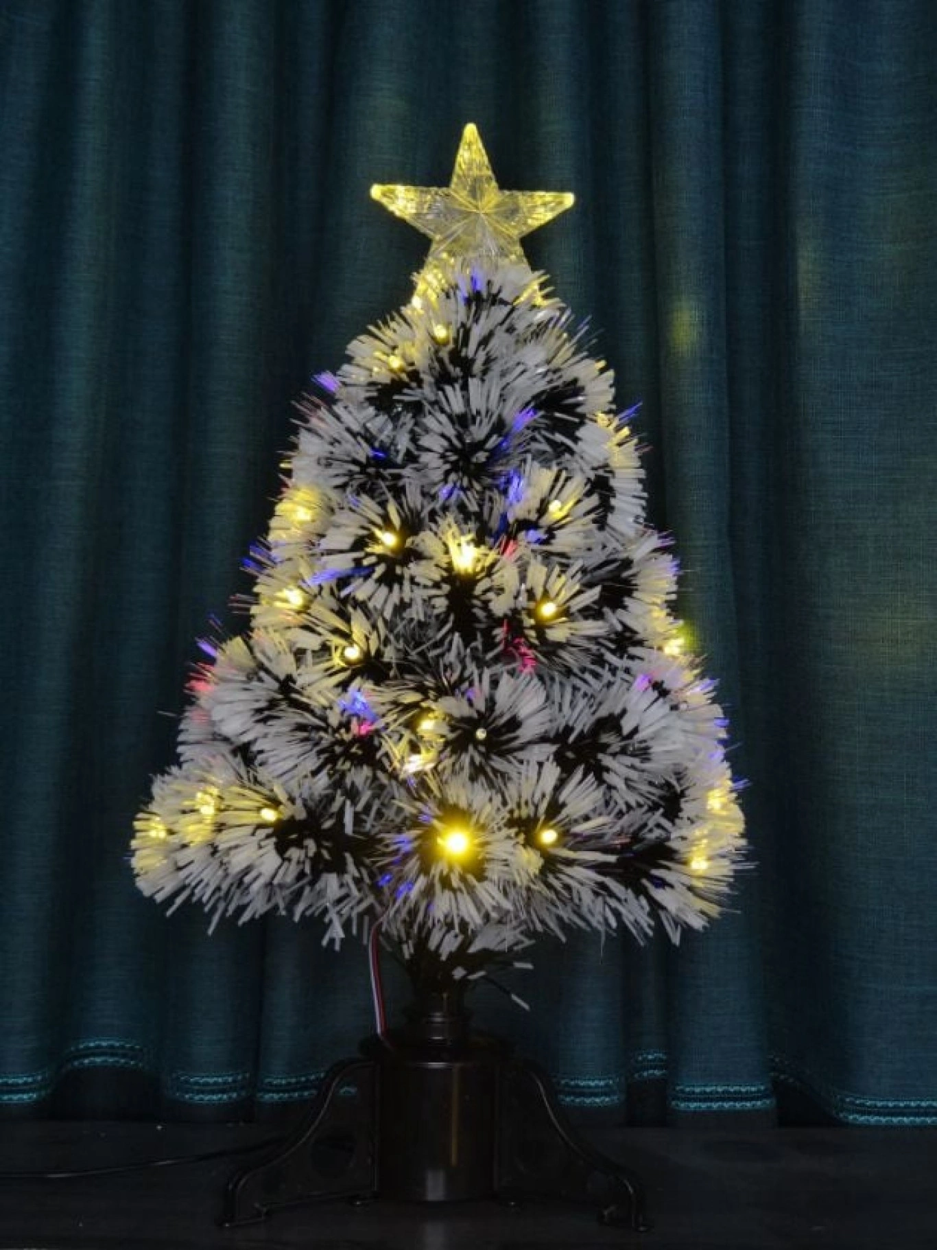 Χριστουγεννιάτικο Πράσινο Δέντρο Colorado με Μεταλλική Βάση 150cm - Christmas Tree Χριστουγεννιάτικο Πράσινο Δέντρο Colorado με Μεταλλική Βάση 150cm - Christmas Tree