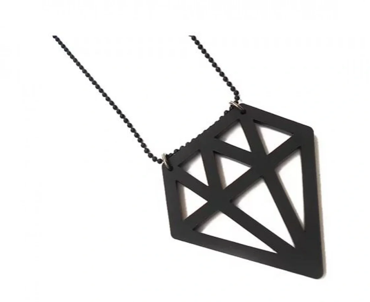 Κολιέ απο Plexiglass Diamond με Μακριά Αλυσίδα 40cm