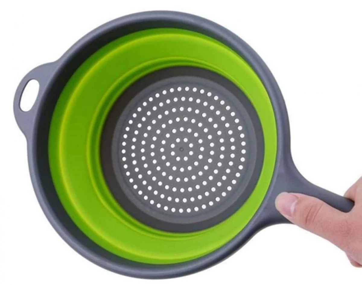 Στρογγυλό Πτυσσόμενο Σουρωτήρι Φρούτων και Λαχανικών Σιλικόνης με Μακριά Λαβή