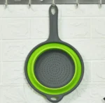 Στρογγυλό Πτυσσόμενο Σουρωτήρι Φρούτων και Λαχανικών Σιλικόνης με Μακριά Λαβή