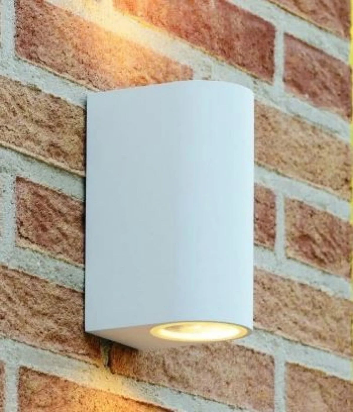 Επιτοίχιο Σποτ με Φωτισμό 2 Κατευθύνσεων (up & down)